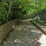 Le Domaine De La Croze Bed & Breakfast 3*