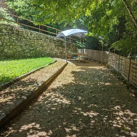 Le Domaine De La Croze 3*